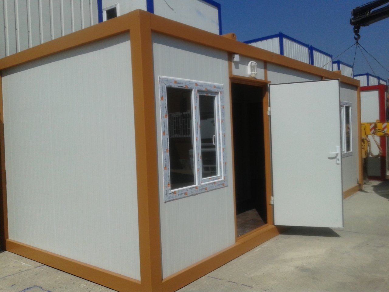 Duvarları Sandviç Panel Yaşam Konteyneri K307