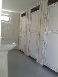 4 adet WC ve 3 adet Duş Konteyner 21m2.