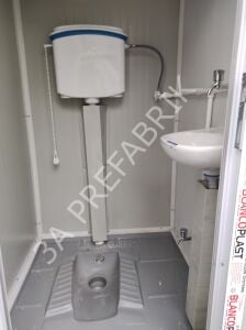 1,15x1,15m. WC Konteyneri