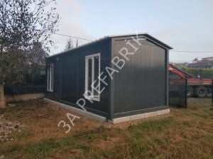 21m2. Beşik Çatılı Ev Konteyner Antrasit Renk