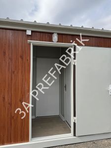 Çatılı  Ahşap Desenli Yaşam Konteyneri-27m2.