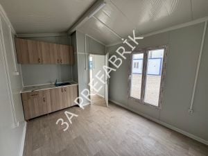 Çatılı  Ahşap Desenli Yaşam Konteyneri-27m2.