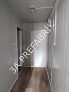 Düz Çatılı Beyaz Gövdeli Bağ Bahçeye Konteyner-27m2.