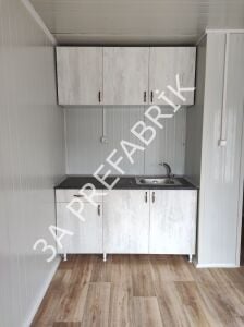 Düz Çatılı Beyaz Gövdeli Bağ Bahçeye Konteyner-27m2.