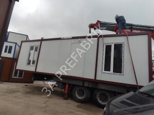 Düz Çatılı Beyaz Gövdeli Bağ Bahçeye Konteyner-27m2.