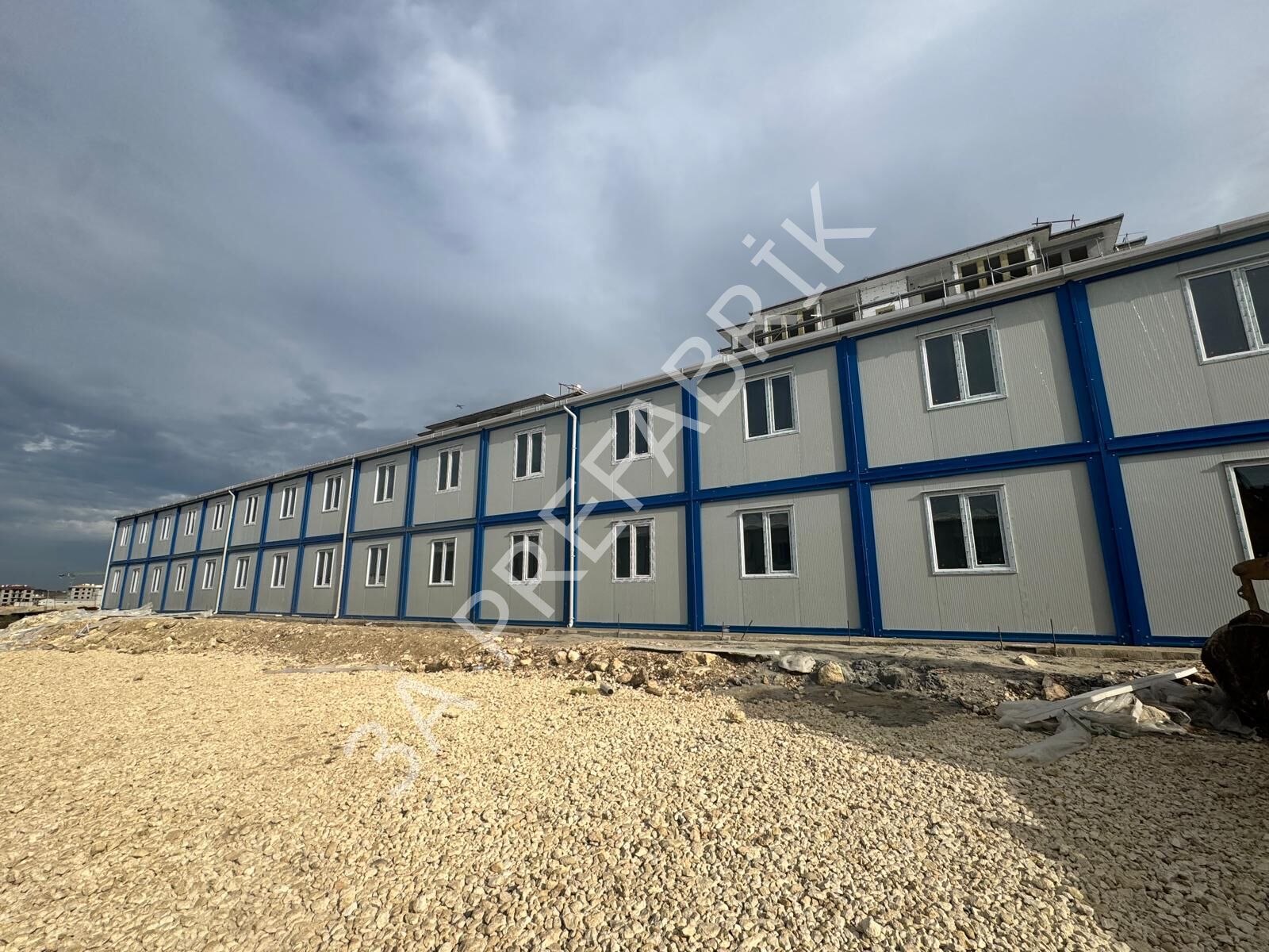 64 adet  Kamp Şantiye Yatakhane Birleşimli Konteyner- 3A Prefabrik