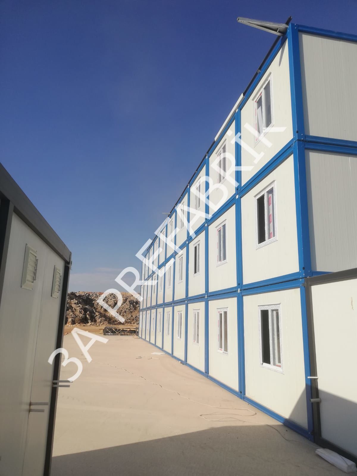 Üç Katlı Birleşimli Şantiye Yatakhane Konteyneri 54 adet -3A Prefabrik